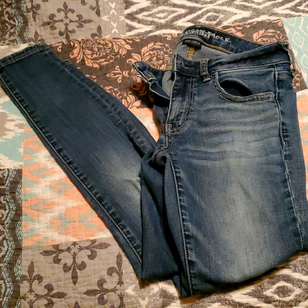 American Eagle Skinnies